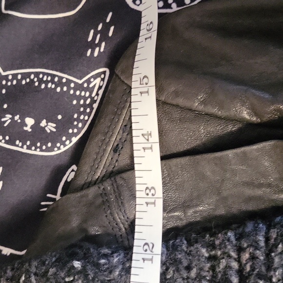 Leather Moto Jacket Medium - Picture 12 of 13